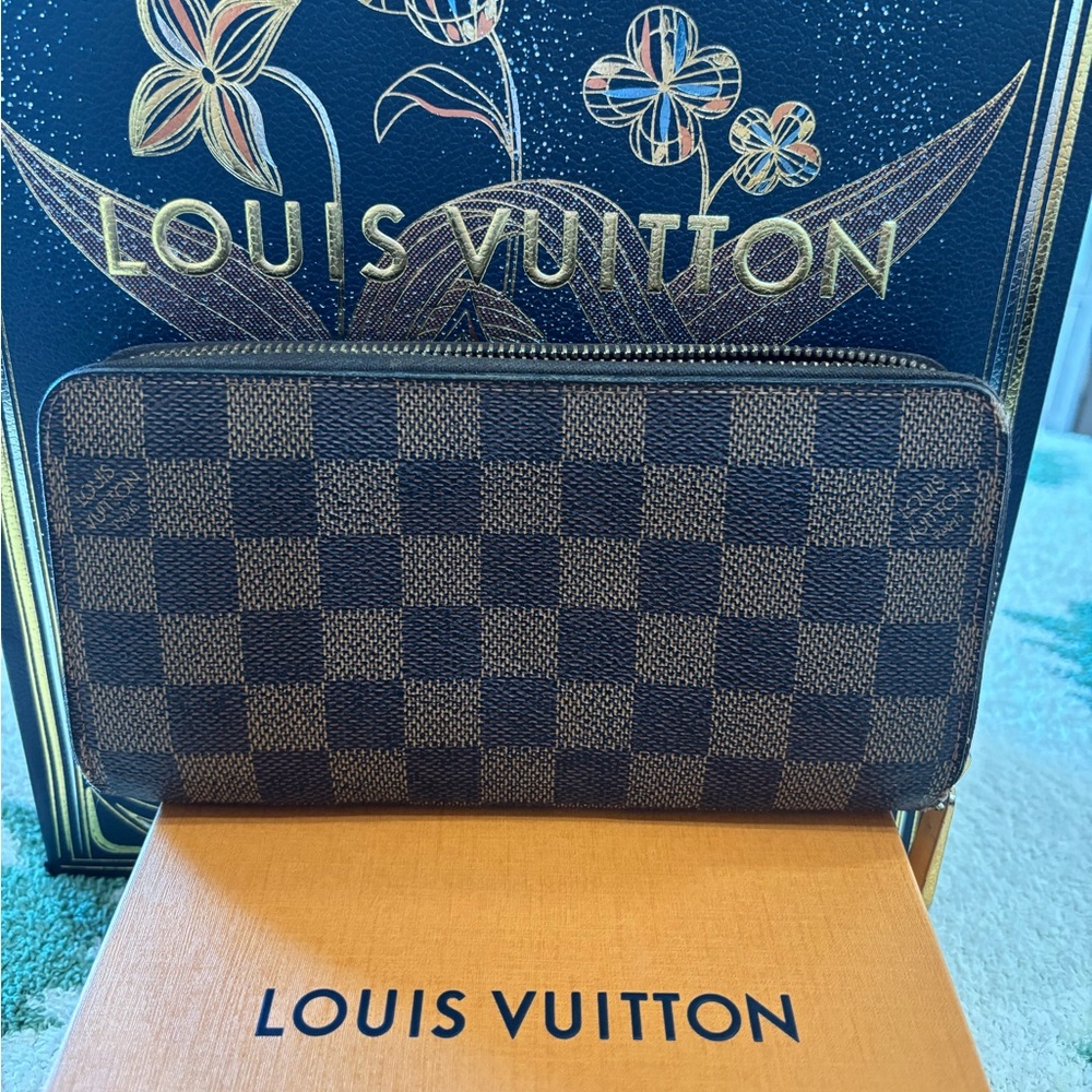 Louis Vuitton Brown and Black Checkered Wallet